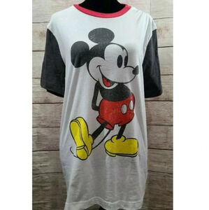 Disney Women's Mickey Mouse Graphic Tee T-shirt